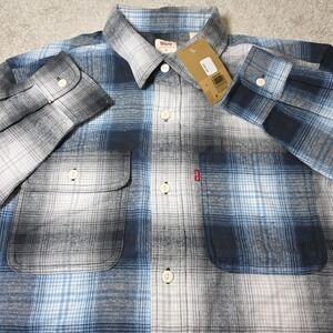 Levi's Men's Plaid Flannel Button Front Shirt Medium Blue Gray NWT Soft L/S